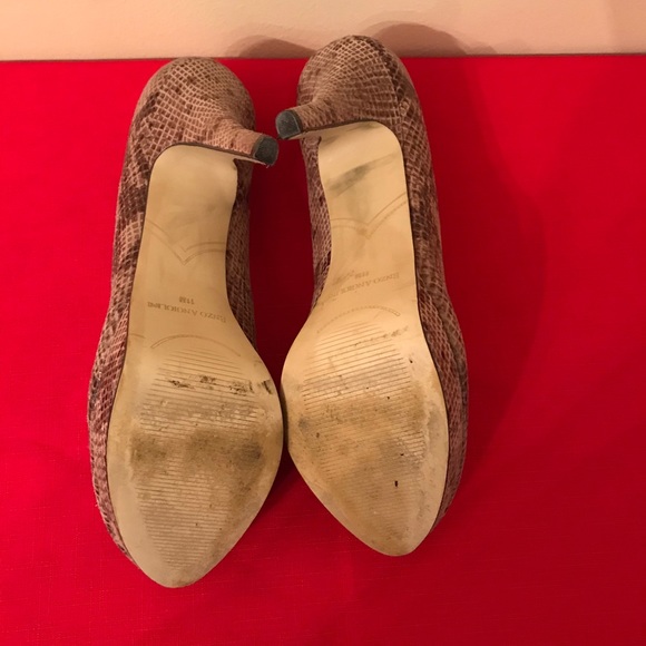 Enzo Angiolini Platform Snake Print Shoes - Picture 8 of 9